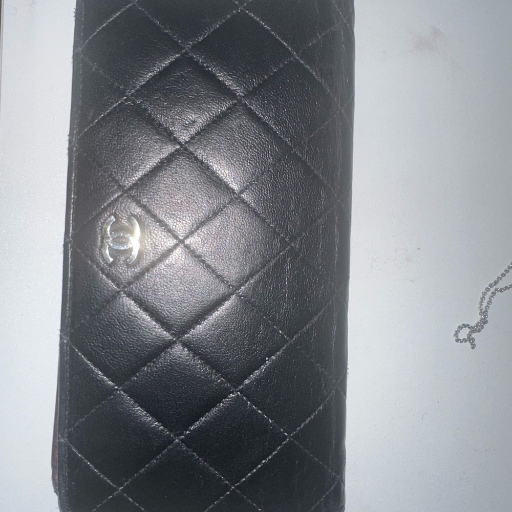 CHANEL Black Quilted Leather Clutch